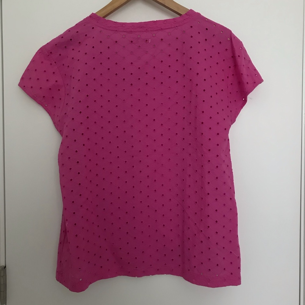GAP | Eyelet Top - Picture 2 of 4